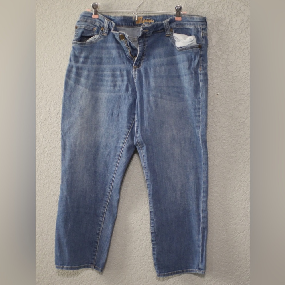 Kut from the Kloth Light Blue Ankle Jeans